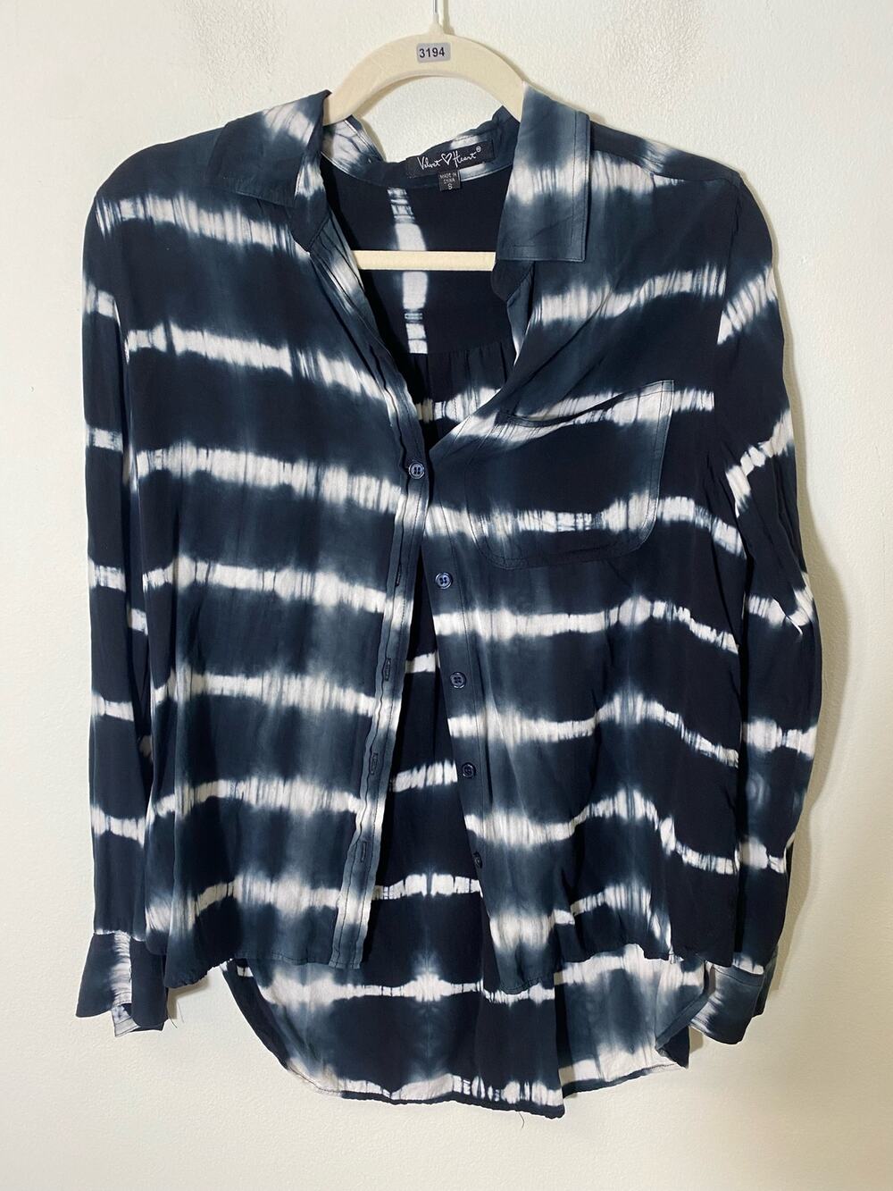 Velvet Heart Gray White Tie Dye Long Sleeve Button Up Shirt Sz S